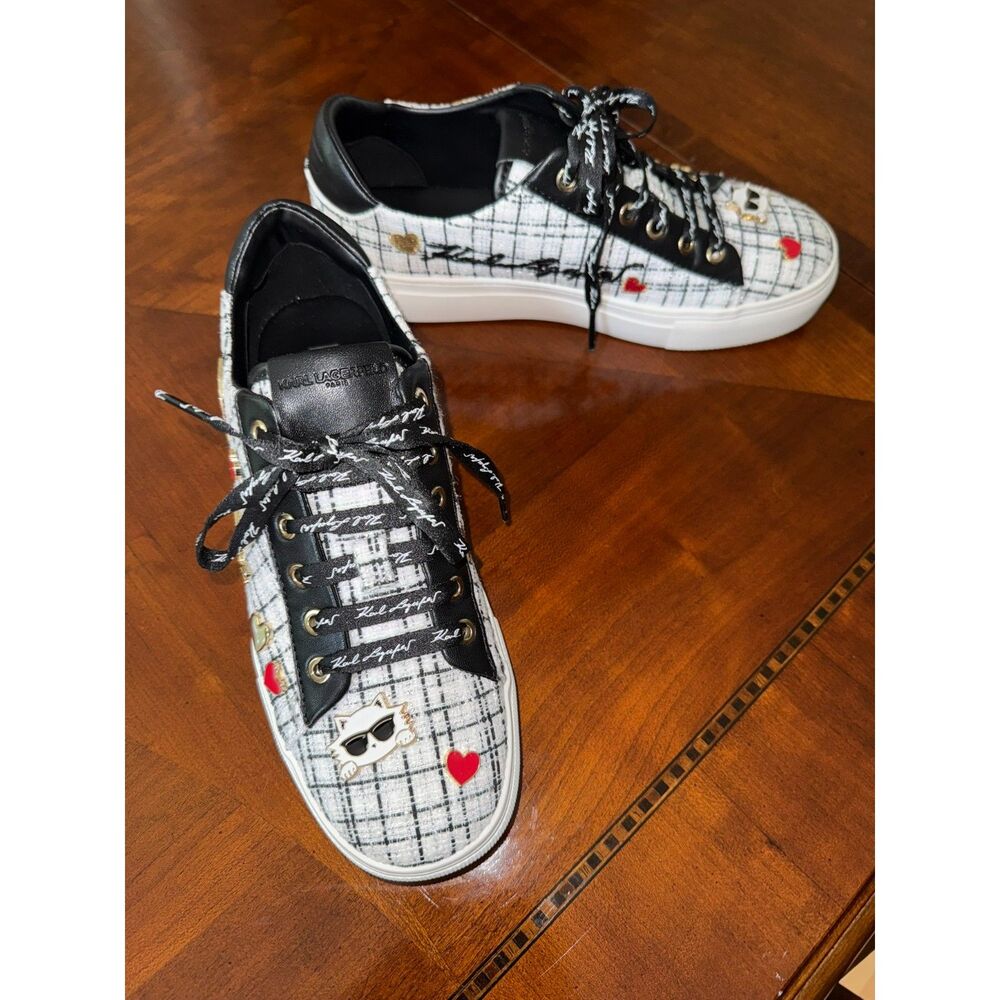 Karl Lagerfeld Paris Cate Sneaker-Size 7.5